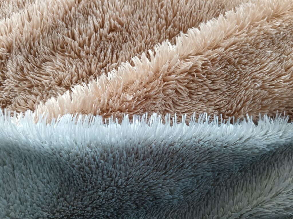 High-low pile plush fabric