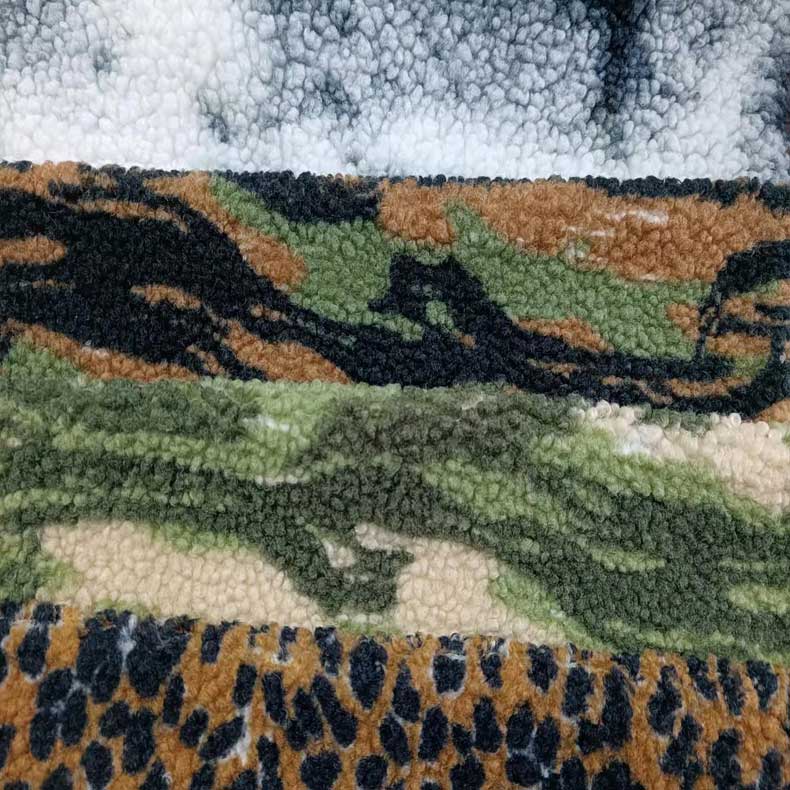 Printed teddy sherpa fabric